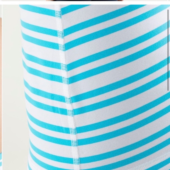 Lululemon VINTAGE (2013) Free To Be Tank Top - Picture 9 of 11